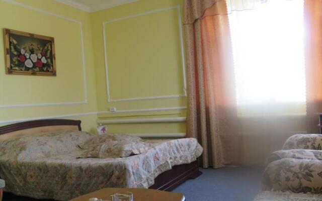Coaching inn