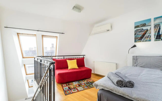 BpR SOHO Boutique Home with AC