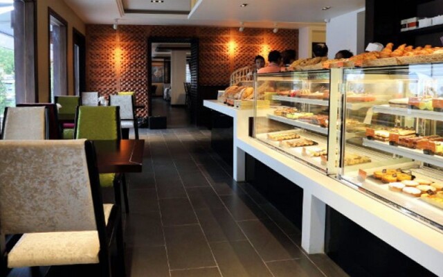 Arunreas Hotel