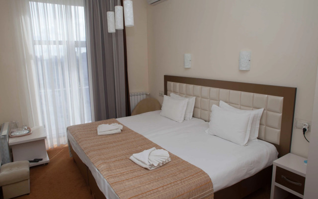 Мини-отель «Седьмое небо», ул. Евгения Коновальца