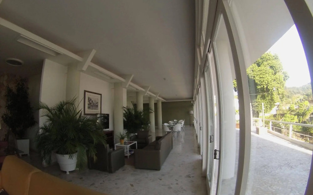 Hotel Marambaia Cabeçudas