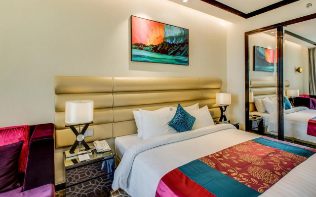 NagaWorld Hotel & Entertainment Complex