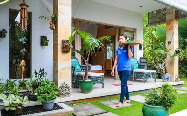 Bungalow Jepunubudbest Breakfast In Bali