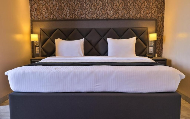 Homefree Hotel by signature