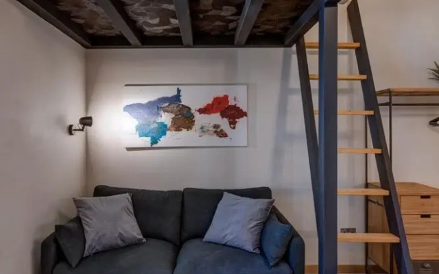 Modern Luxury 1-br Apartment