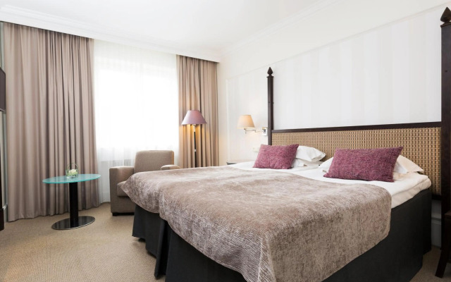 Elite Park Avenue Hotel