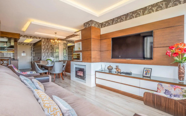 Vale das Hortênsias 204 II