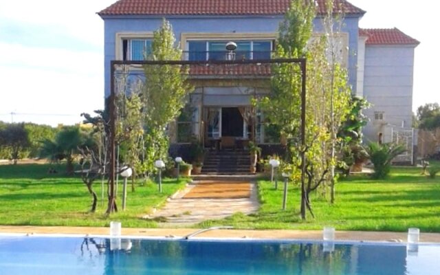 Villa With 3 Bedrooms in Oulad Hriz, With Private Pool and Furnished G