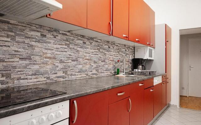 Comfortable 3BR shared Apart. - Suitable For Long Stays
