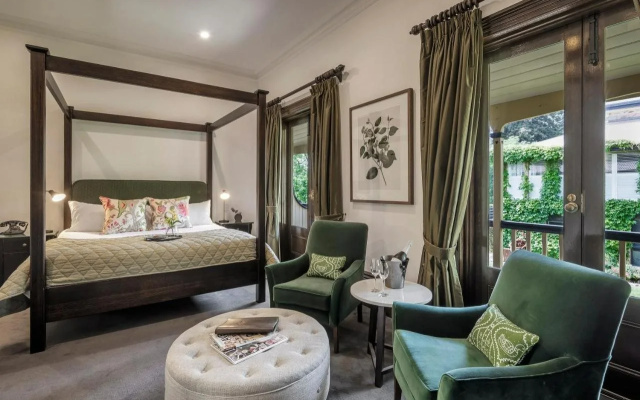 Mount Lofty House & Estate Adelaide Hills - Adults Retreat
