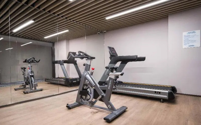 Holiday Inn Express Shanghai Hongqiao Linkong by IHG