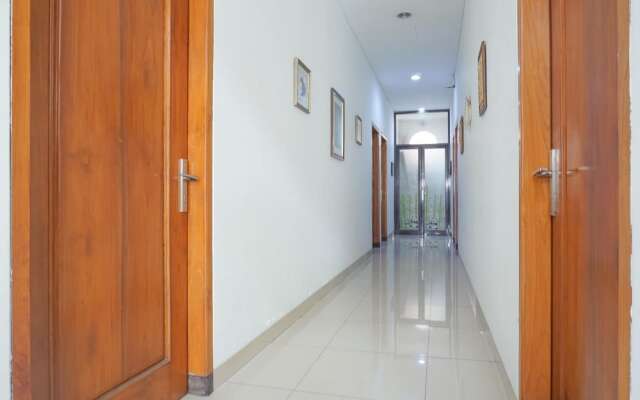 Residences by RedDoorz Syariah @ Buah Batu