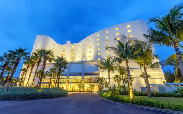 Selectum Noa Resort Cam Ranh