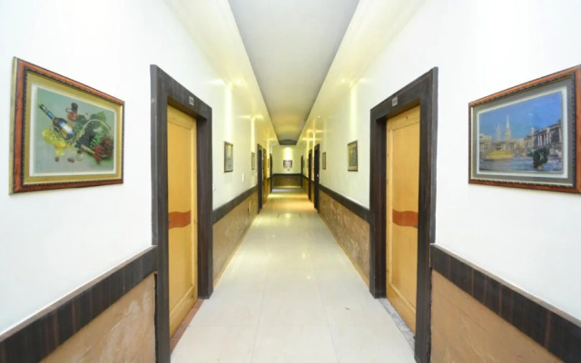 OYO Flagship 29078 Hussainpura Hukam Singh Road
