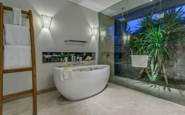 Aramanis Villas