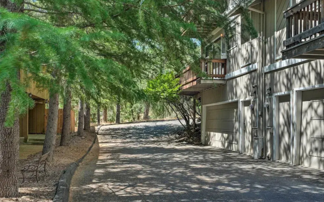 Pine Mountain Lake Haven w/ Spacious Deck!