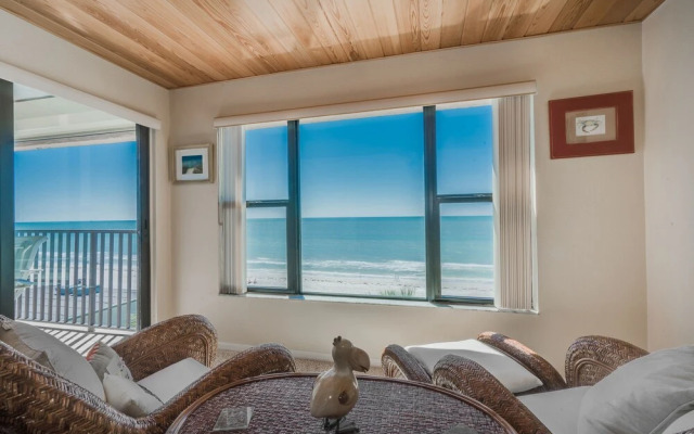 Shorehouse 401 by Vtrips