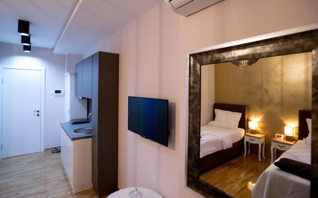 Apartment Exclusive and Studio