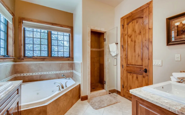 Vail Valley Views Hot Tub