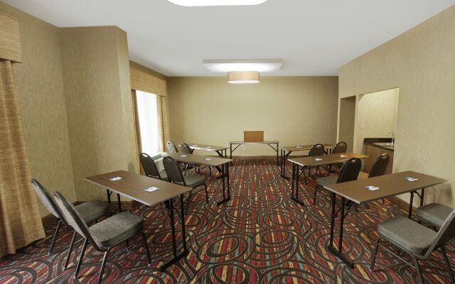 Holiday Inn Express Fredericksburg Southpoint by IHG