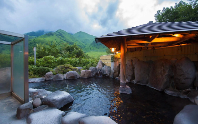 Yufuin Onsen Yufuin Nanairo No Kaze