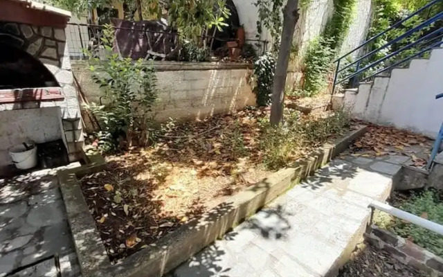 Impeccable 2-bed House in