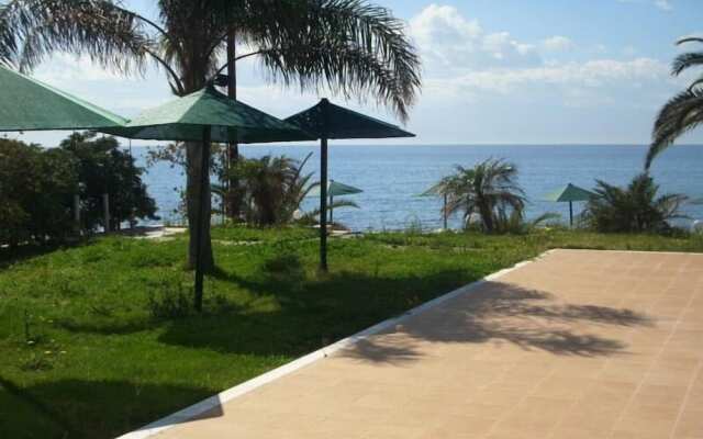 Iria Beach Hotel