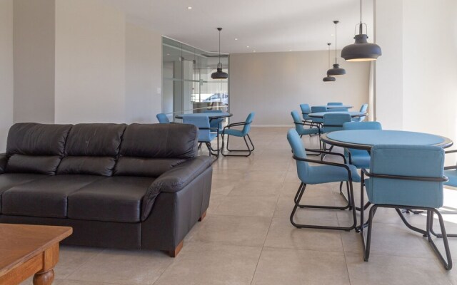 Oceana Suites Torre Marina