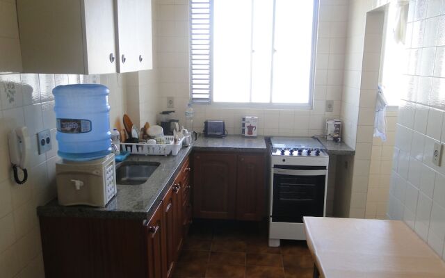 Linda Cobertura Duplex Renovada e Ampla