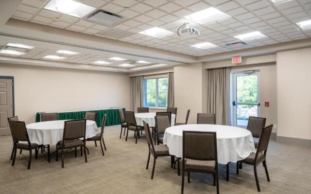 Country Inn & Suites by Radisson, State College (Penn State Area), PA