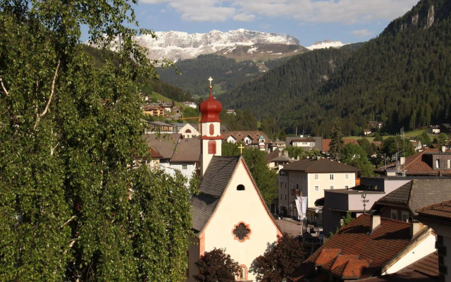 Aquila Dolomites Residence