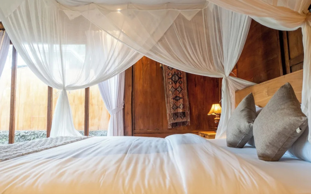 Umah Jati Villa – Guest Rooms – Tegallalang