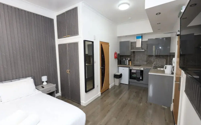 VR Apartments