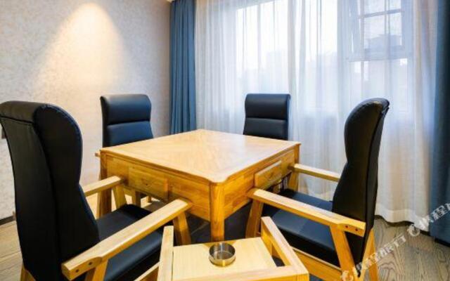 YUANRONG Hotel