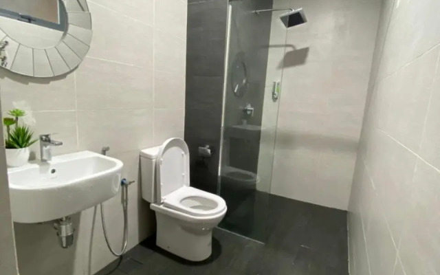 Triple D @ Troika Residence