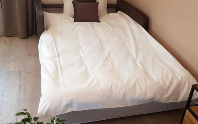 Modern studio apartment near the beach - 5 min walk