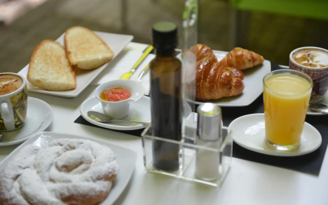 MD Modern Hotel - Jardines