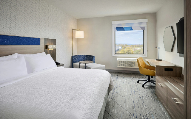 Holiday Inn Express Hamilton Upper James by IHG