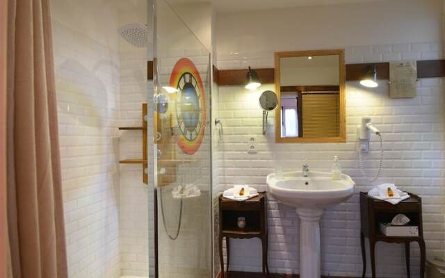 Suivez le Lapin Blanc