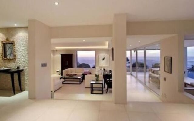 Gryphon House