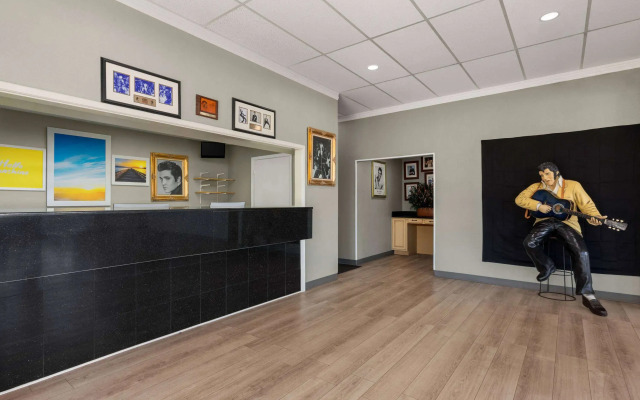 Days Inn by Wyndham Memphis at Graceland