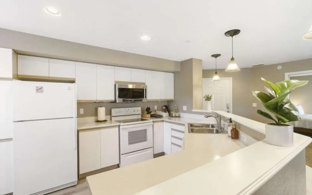 Rocky Shore Tranquility - Ozark Mtn Resort Amenities