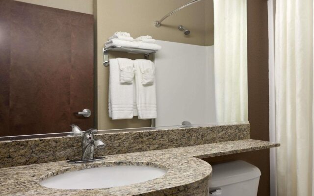 Microtel Inn & Suites by Wyndham St Clairsville/Wheeling