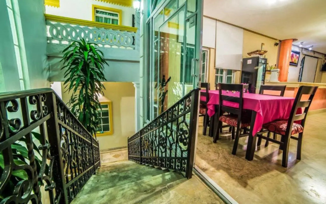 Hotel Casa Blanca