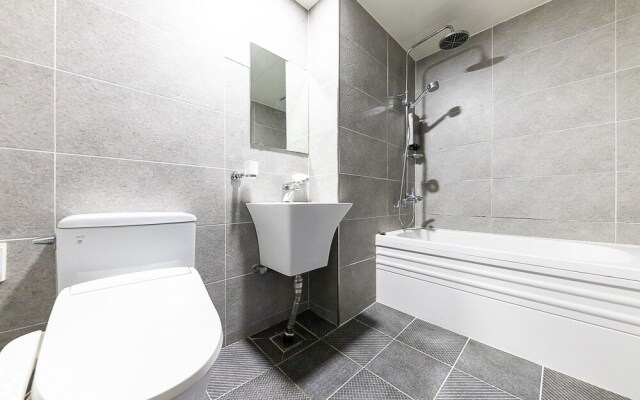 Jeonju Geumamdong Who