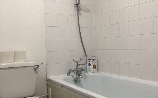 Spacious Flat in King's Cross