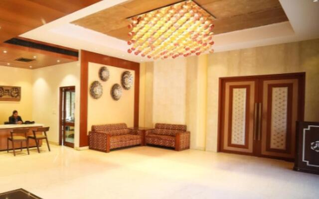 Regency Square Hotel