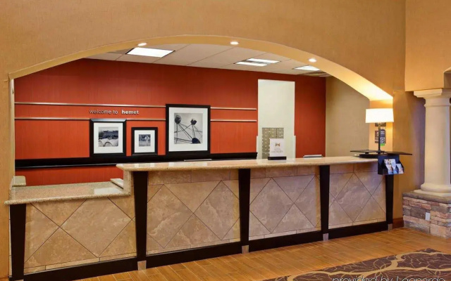 Hampton Inn And Suites Hemet