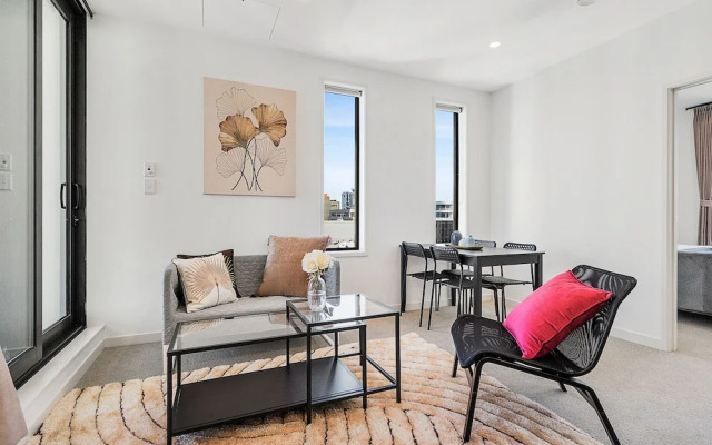 Ehome - 2 Bedroom Apartment on Airedale