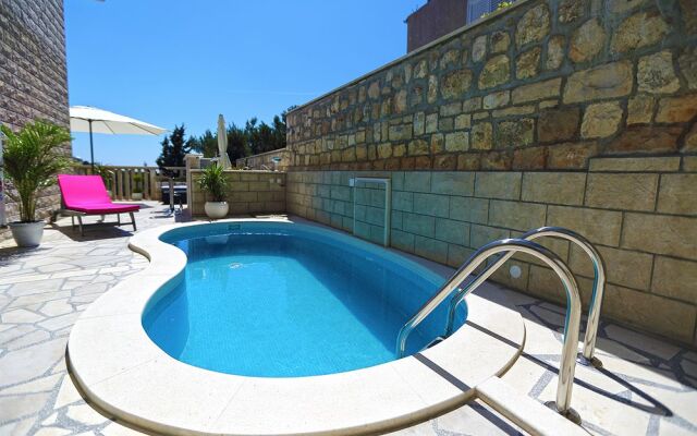Youth Hostel Villa Marija